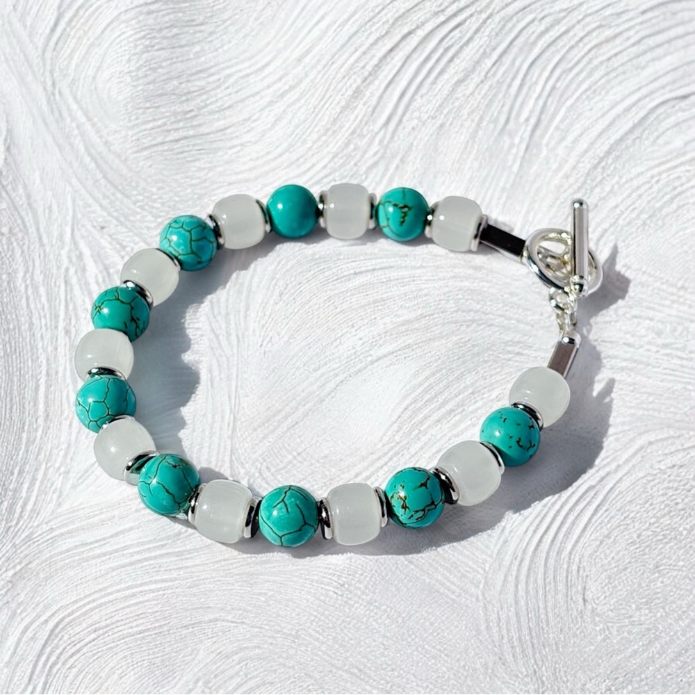 Turquoise and White Jade Beaded Bracelet by Hayamoon Natural Stones